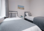 Kingston Harmony lodge interior – bedroom view