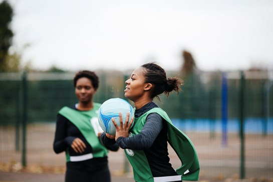 Young Adult Female Netball Player At Play On Netba 2022 03 07 23 55 36 Utc